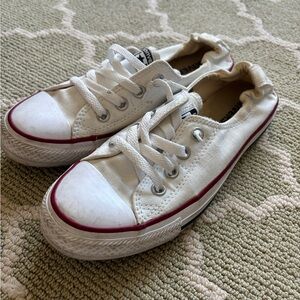 Converse women’s slip on Sneakers size 7